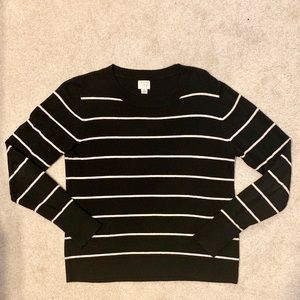 A New Day | Black long-sleeve sweater | Size SM